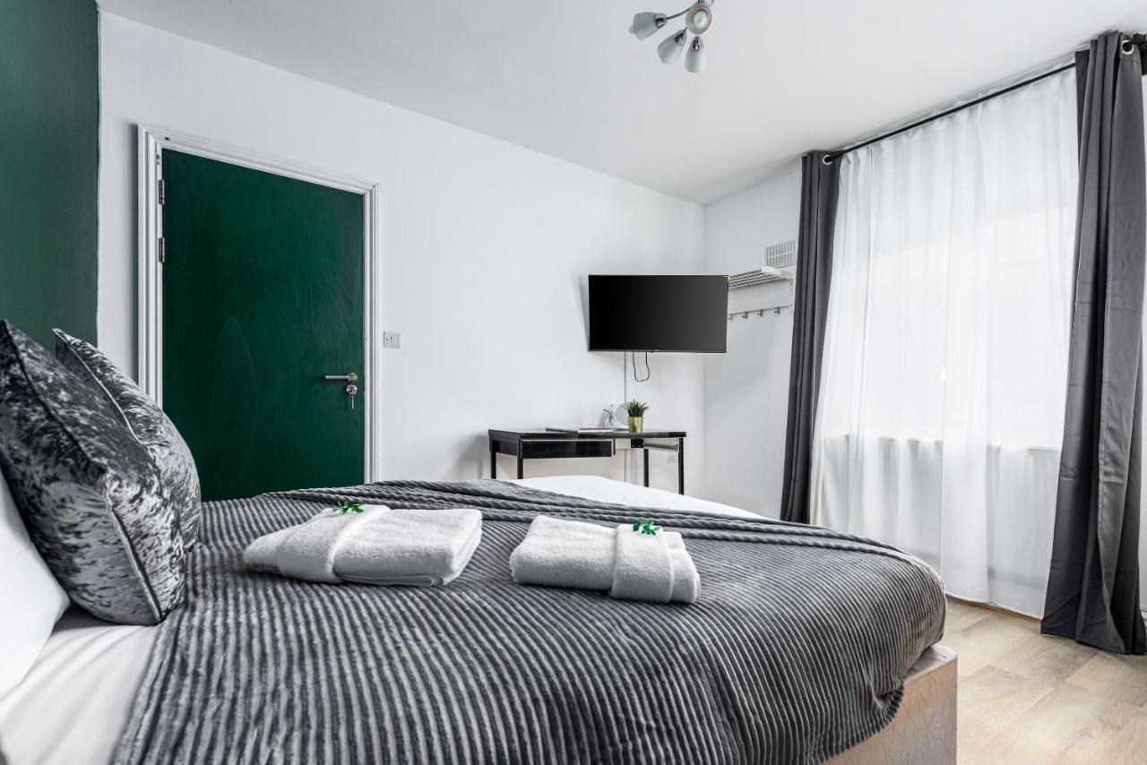 City Gate Guest House Londyn Zewnętrze zdjęcie