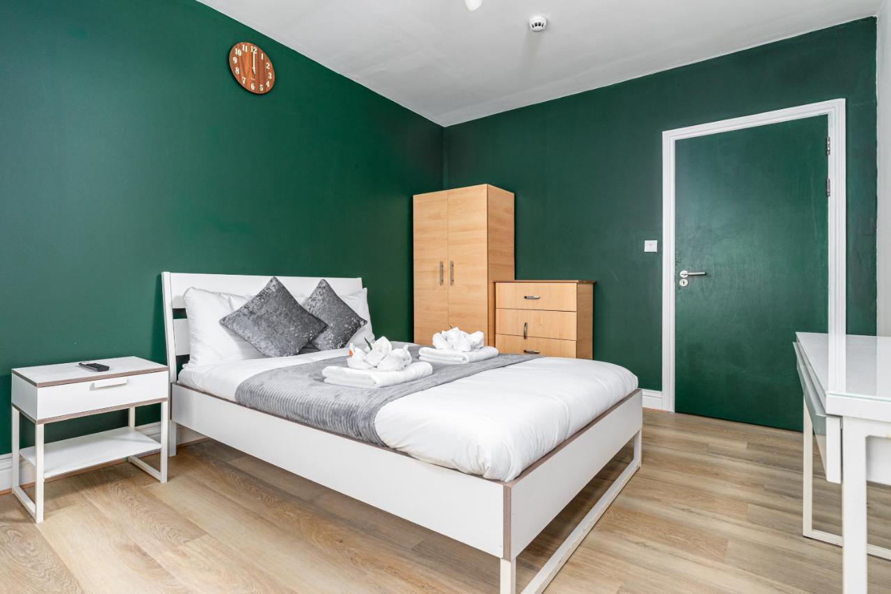 City Gate Guest House Londyn Zewnętrze zdjęcie