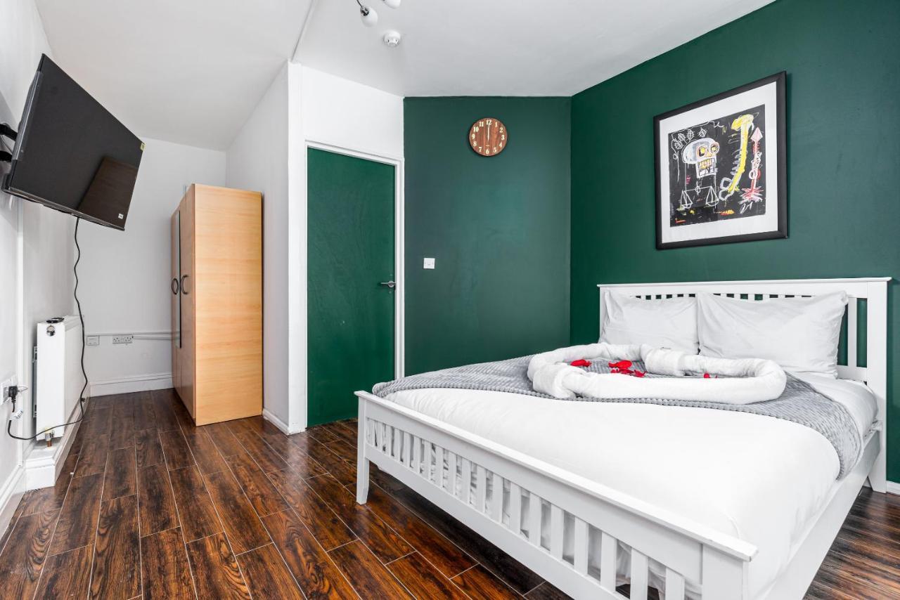 City Gate Guest House Londyn Zewnętrze zdjęcie