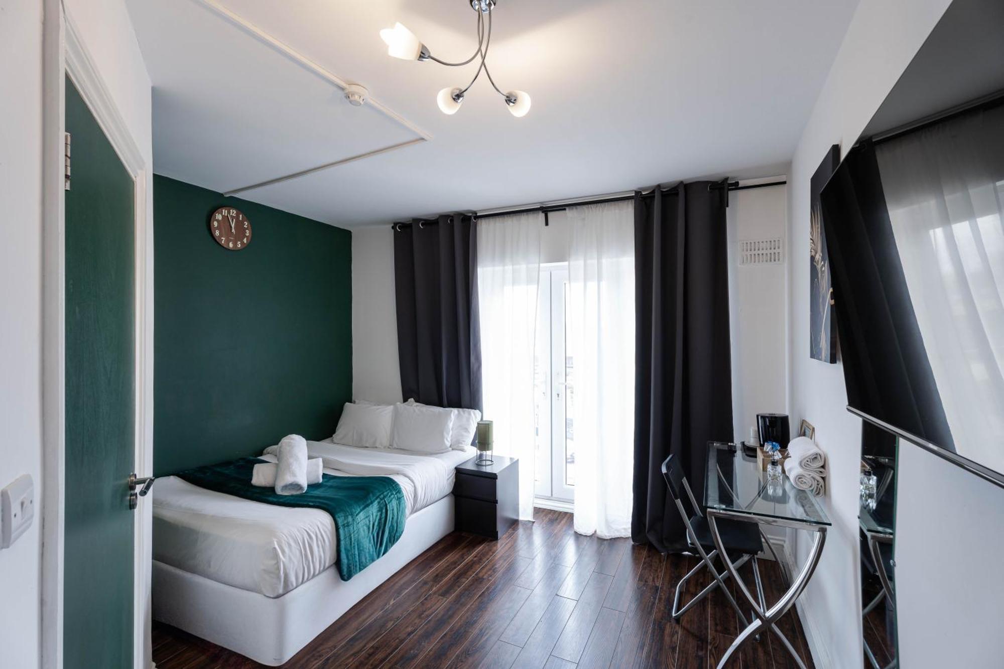 City Gate Guest House Londyn Zewnętrze zdjęcie