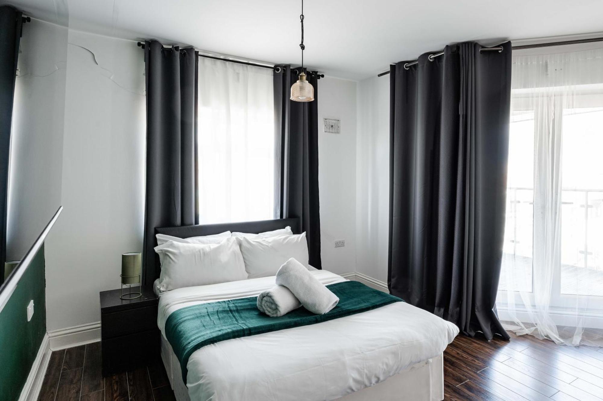 City Gate Guest House Londyn Zewnętrze zdjęcie